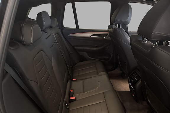 BMW iX3 16 of 30
