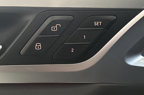 BMW iX3 23 of 30