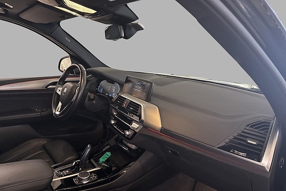BMW iX3 14 of 30