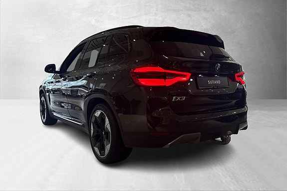 BMW iX3 3 of 30