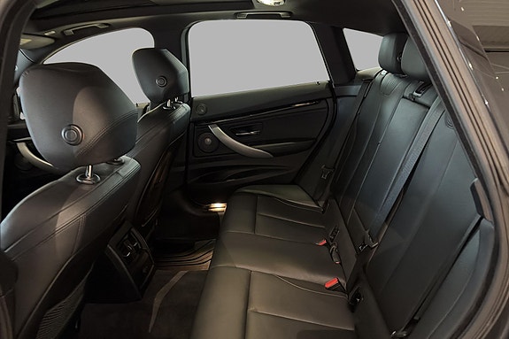 BMW 320d 17 of 28