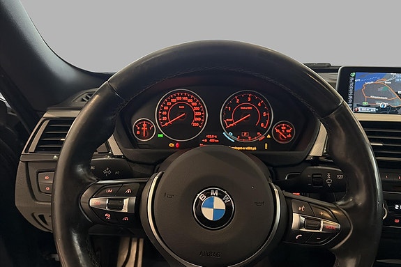 BMW 320d 12 of 28