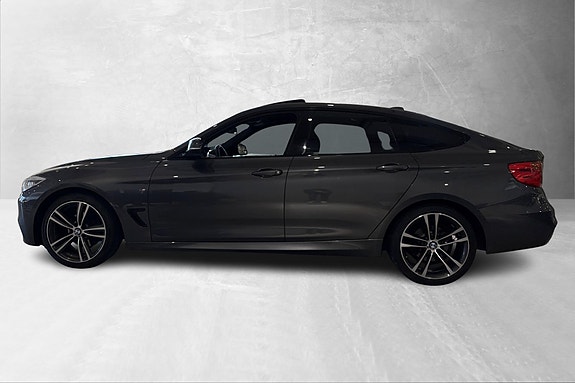 BMW 320d 2 of 28