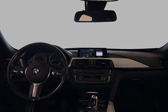 BMW 320d 10 of 28