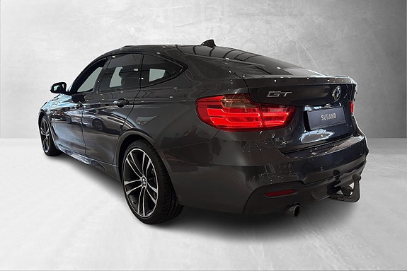 BMW 320d 3 of 28