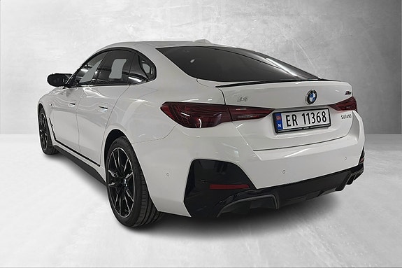 BMW i4 3 of 25