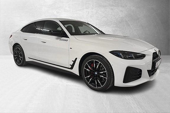 BMW i4 7 of 25