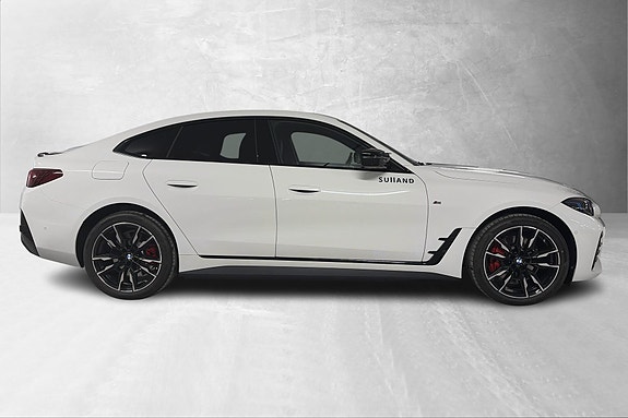 BMW i4 6 of 25