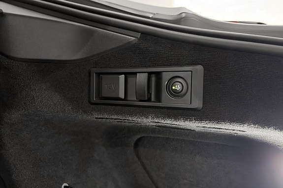 BMW i4 22 of 27