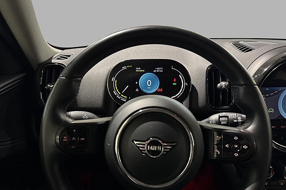 MINI Countryman Cooper SE 13 of 29