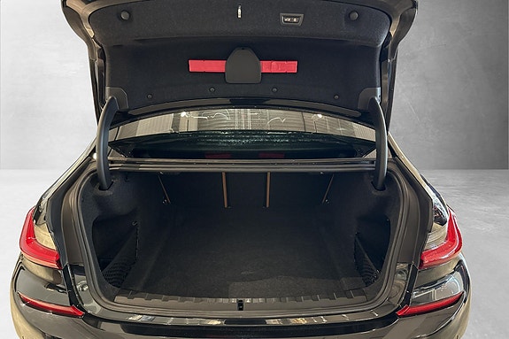 BMW 320d 20 of 29