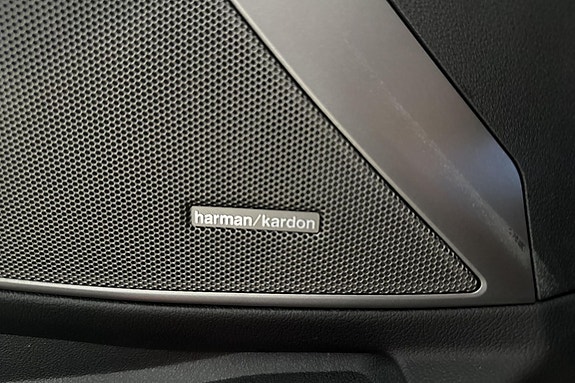 BMW 320d 25 of 29