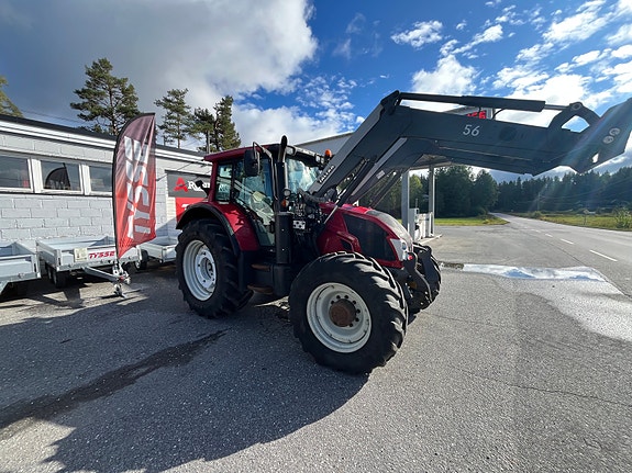 Valtra N163D m/Ølmstad Bunn og buk 2014, kr 630 000,-