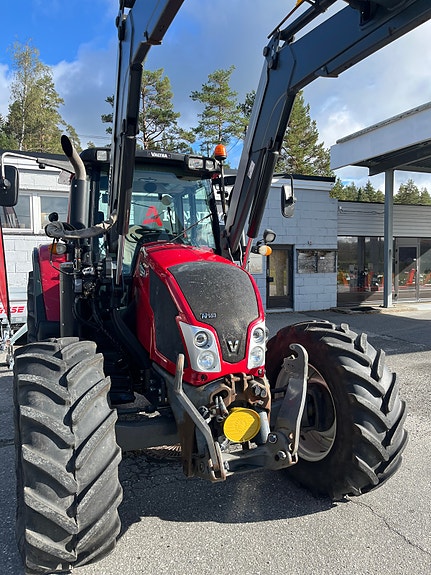 Valtra N163D m/Ølmstad Bunn og buk 2014, kr 630 000,-