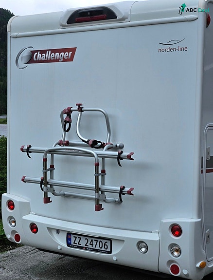 Challenger 398XL GENESIS 3 of 12