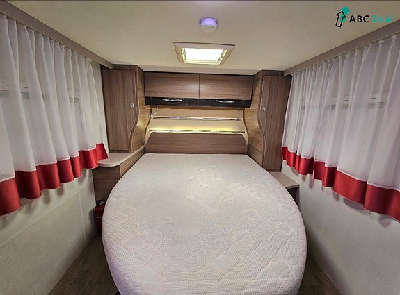 Challenger 398XL GENESIS 6 of 12