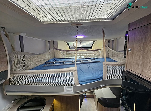 Challenger 398XL GENESIS 7 of 12