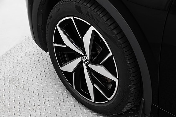 Volkswagen ID.5 GTX 7 of 30
