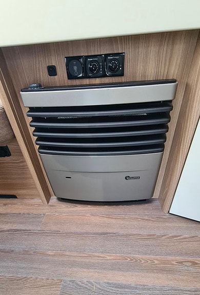 Bürstner Burstner premio life 430 TS 12 of 15