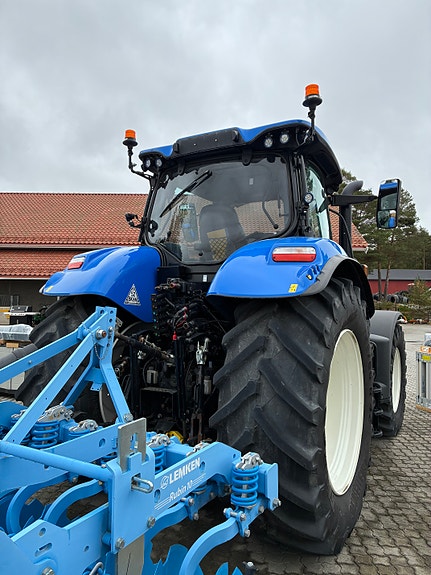 New Holland t7.225 AC 4 of 8