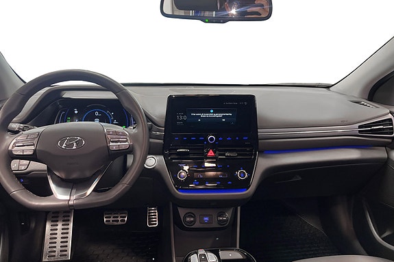 Hyundai IONIQ 8 of 14