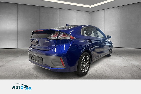 Hyundai IONIQ 4 of 14