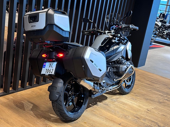 BMW R 1300 GS "Fullutstyrt" med koffertsett 3 of 9