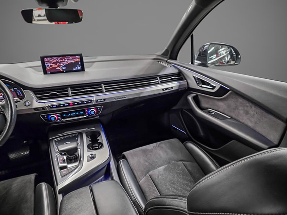 Audi Q7 20 of 30