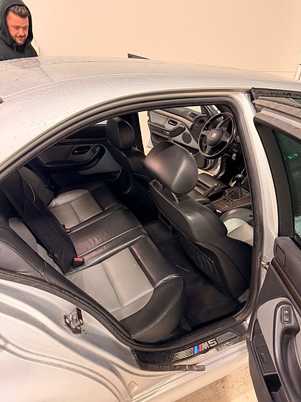BMW M5 10 of 16
