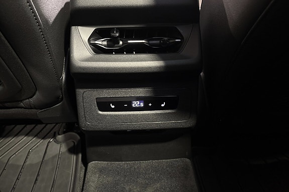 Audi A6 e-tron 28 of 29