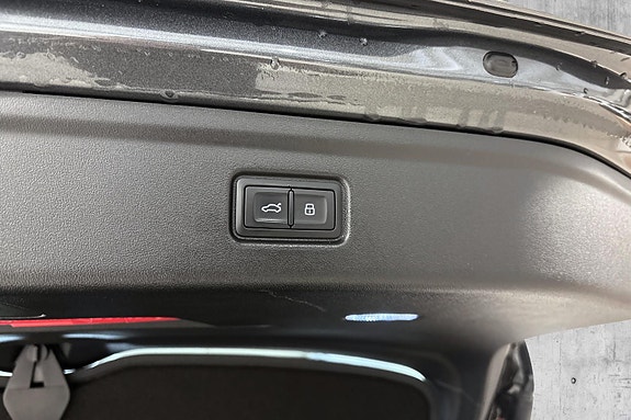 Audi A6 e-tron 9 of 29