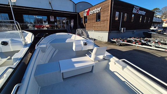 2027 Øien 530F 14 of 24