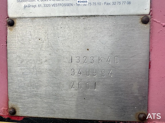 HMF 1320 Bakmontert Kran. 8 of 14