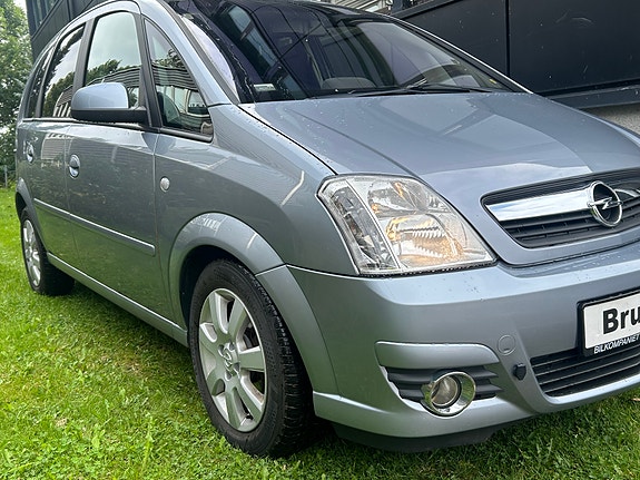 Opel Meriva 2 of 19