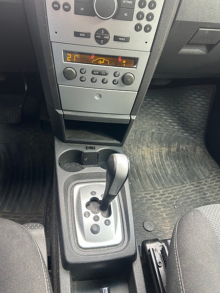 Opel Meriva 16 of 19