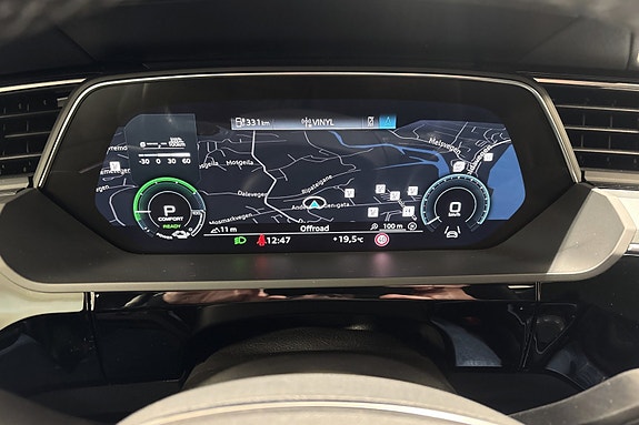 Audi Q8 e-tron 15 of 25