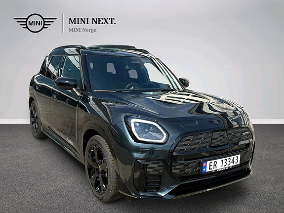 MINI Countryman SE 3 of 13