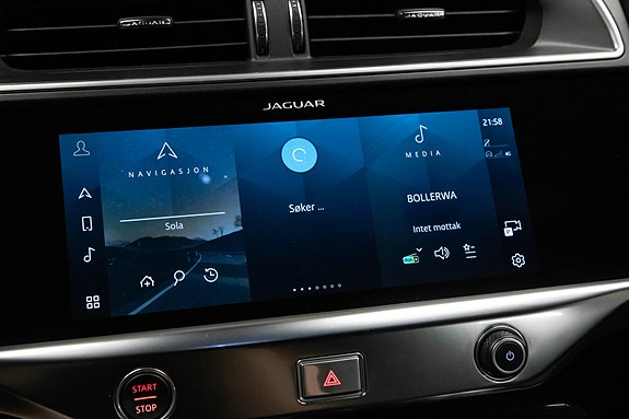 Jaguar I-PACE 25 of 30