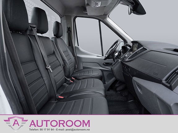 Ford Transit 24 of 26