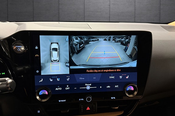 Lexus NX450h 17 of 25