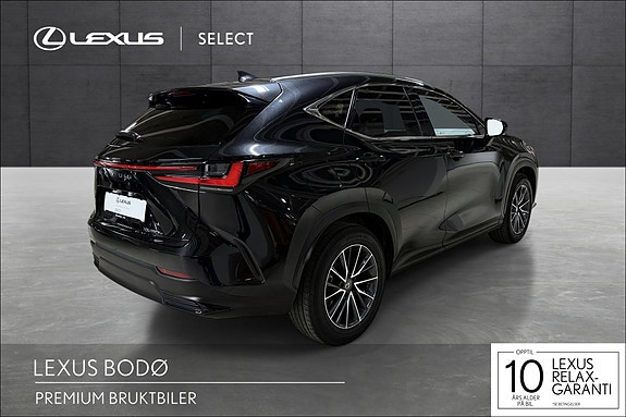 Lexus NX450h 5 of 25