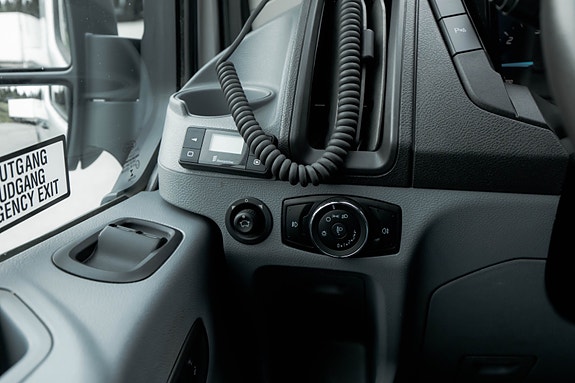 Ford Transit 24 of 30