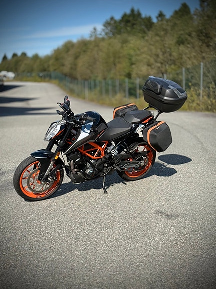 KTM 390 Duke 5 of 8