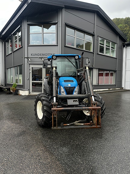 New Holland TN75DA 3 of 26