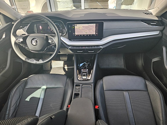 Skoda Octavia 7 of 17