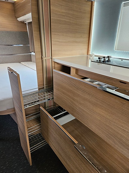 Adria Adora 753UK 18 of 30