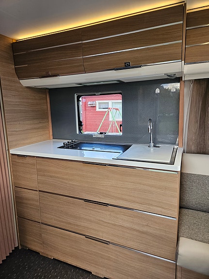 Adria Adora 753UK 14 of 30