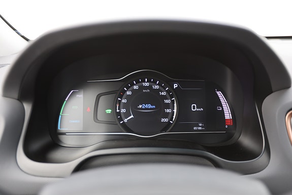 Hyundai IONIQ 27 of 30
