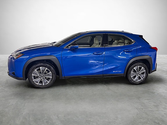 Lexus UX300e 2 of 23