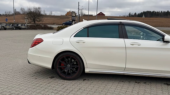 Mercedes-Benz S63 12 of 26